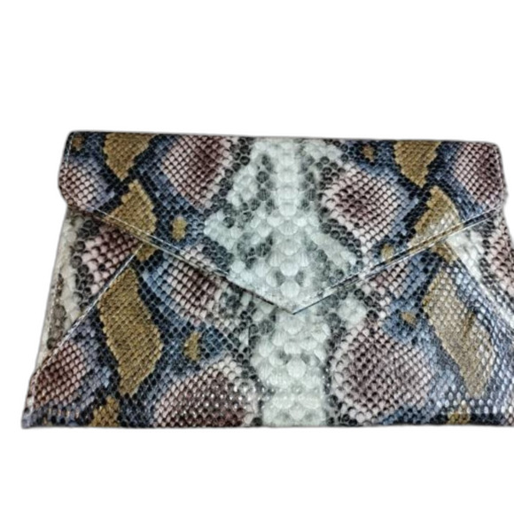 Snakeskin Urban Outfitters Expression Purse with chain animal print indie sleeze - Picture 2 of 5